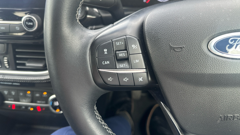 Ford Fiesta 1.0 EcoBoost Hybrid mHEV 125 Vignale Edition 5dr Petrol Hatchback